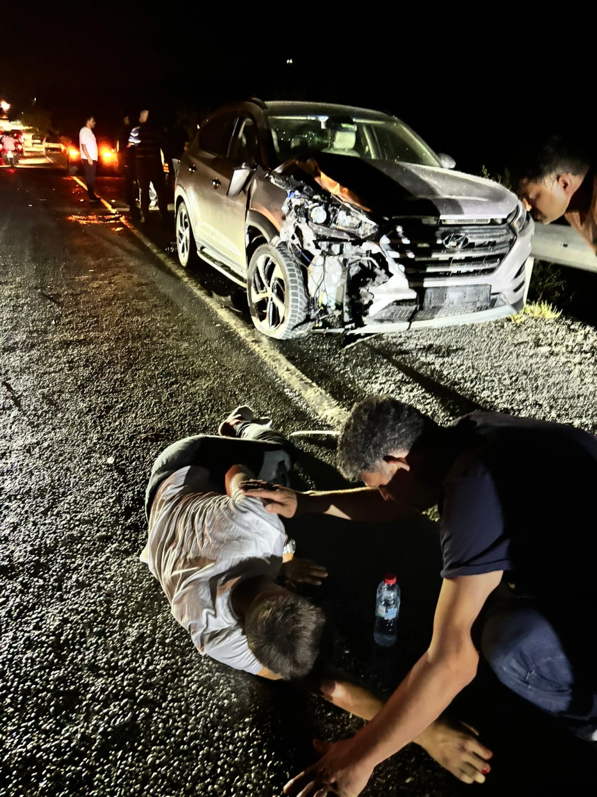 Çamlıyayla’da Motosiklet ile Cip Çarpıştı: 2 Kişi Yaralandı