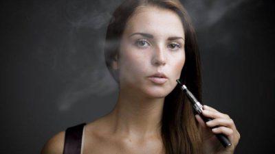 E-sigaralar (elektronik sigara) içeriklerinin bilinmemesi nedeniyle farklı akciğer hastalıklarına neden