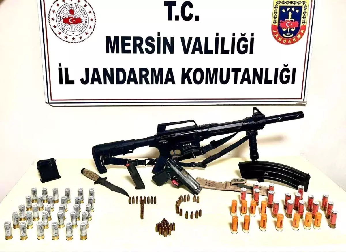 Mersin'de, 12 yıl hapis cezası bulunan ve 7 aydır aranan