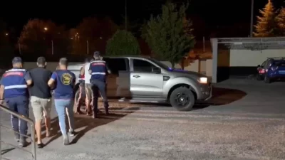 Mersin'in Tarsus ilçesinde hırsızlık suçundan aranan 4 kişi, Nevşehir’in Hacıbektaş