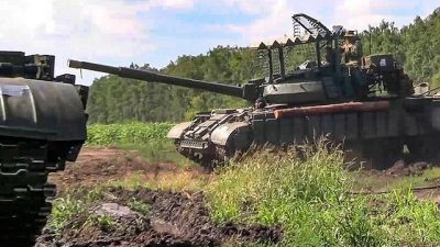 Ukrayna Devlet Başkanı Zelenski Ukrayna ordusunun Kursk bölgesinde 1150 kilometrekarelik