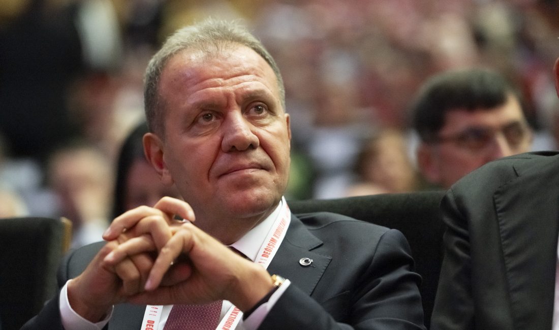 SEÇER YEREL SEÇİMLERDEKİ BAŞARIYI DEĞERLENDİRDİ: “TEKRAR BİR UMUT YEŞERMESİ OLDU” Mersin Büyükşehir Belediye Başkanı Vahap Seçer, CHP “İkinci Yüzyıl Değişim