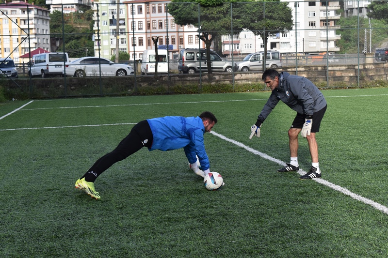   Rize Pazarspor,  pazar günü, saat 16.00’da,  Konya deplasmanında