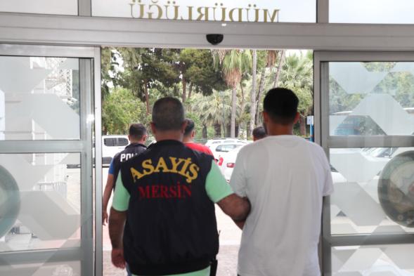 Mersin Asayiş Şube Müdürlüğü ekipleri, 20 vatandaşı dolandıran B.G ve