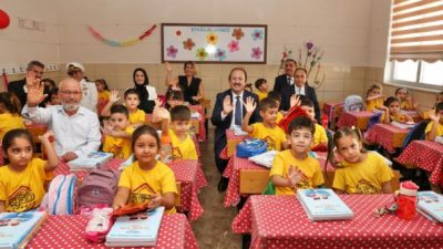 Vali Ali Hamza Pehlivan, 2024-2025 eğitim öğretim yılının açılışını Toroslar