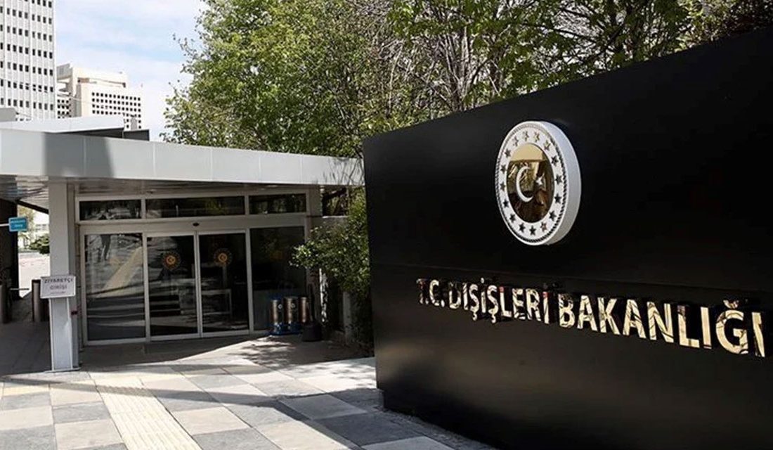 Türkiye Dışişleri Bakanlığı, anlaşmayı kınayarak ABD ve GKRY arasındaki savunma