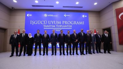 ANKARA-BHA Çalışma ve Sosyal Güvenlik Bakanı Prof. Dr. Vedat Işıkhan,