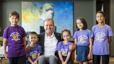 ‘İlköğretim Haftası’ nedeniyle; Toroslar Muhsin Yanpar İlkokulu Müdürü Halil Küçükusta