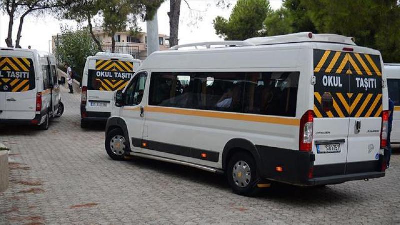 Memura servis hizmeti devam edecek
Memur-Sen Genel Başkanı Ali Yalçın, kamu çalışanlarına duyurdu.