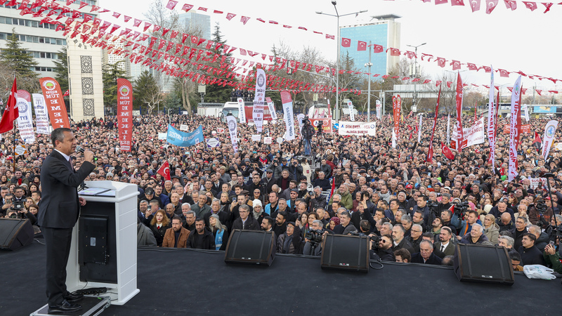 “MİLYONLAR SANA BOŞ TENCERE