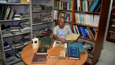 İSMAİL KAHRAMAN/ GEBZE-BHA Tarihler 25 Mart 1985…Gebze Hükûmet caddesinde küçük