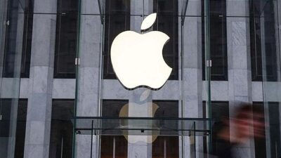ABD’li teknoloji devlerinden Apple, “Siri”nin kullanıcı gizliliğini ihlal ettiği iddiasıyla