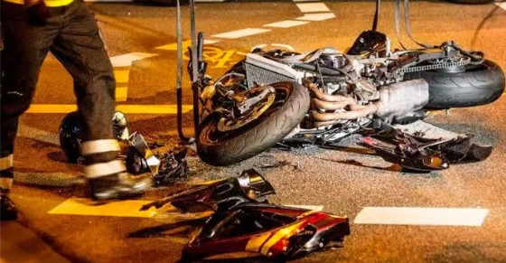 BALIKESİR–BHA Balıkesir’in Bigadiç ilçesinde, motosikletin otomobille çarpışması sonucu 19 yaşındaki