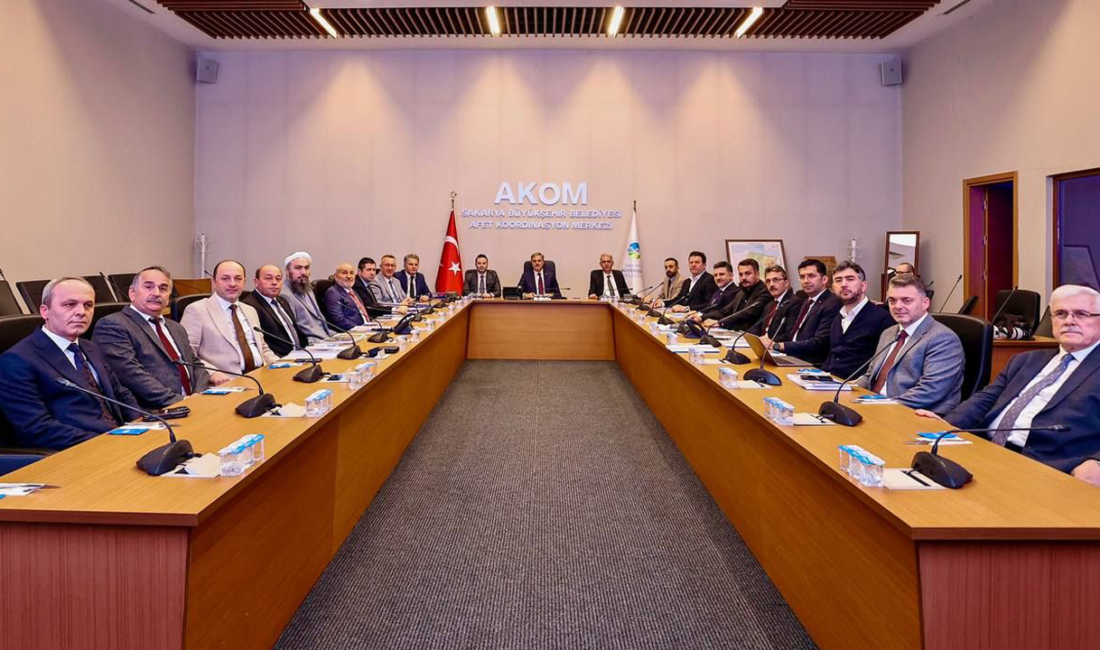 Sakarya Büyükşehir Belediye Başkanı Yusuf Alemdar, 2025 yılı yatırım gündemiyle