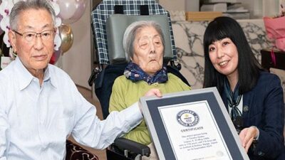 Dünyanın en yaşlı insanı unvanına sahip Japon Tomiko Itooka’nın, 29