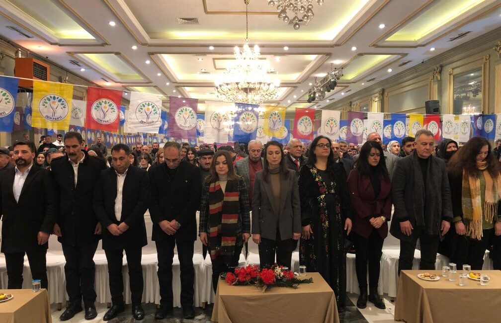 KARS-BHA DEM Parti Eş Genel Başkanı Tülay Hatimoğulları Oruç, bir