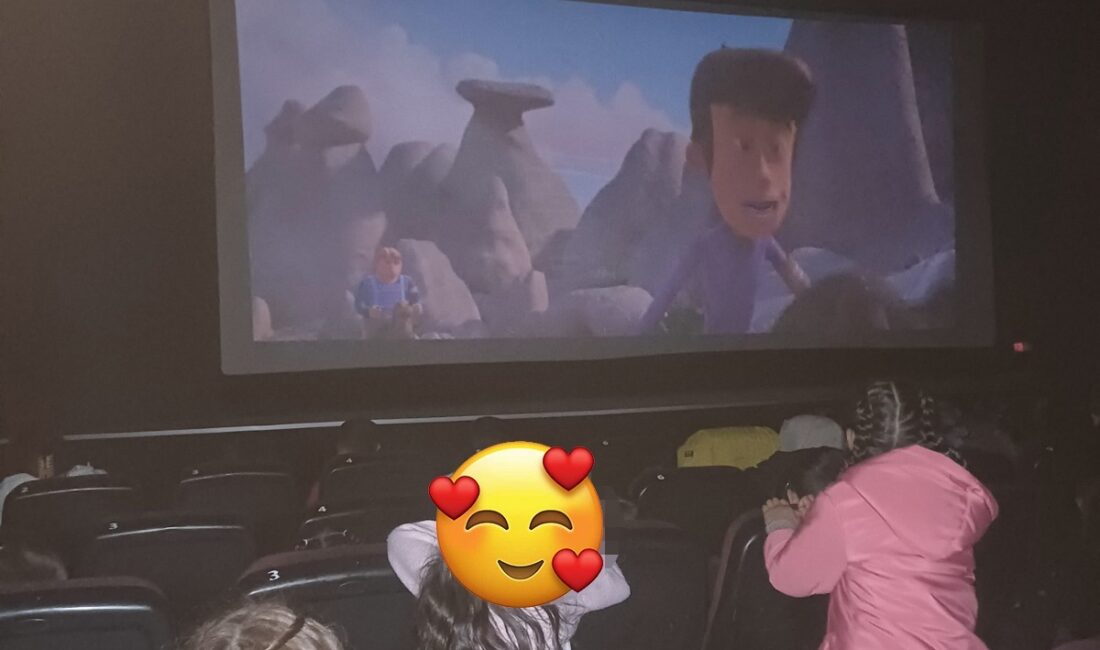 KARS-BHA Yarıyıl tatili nedeniyle, çocuklar Kars Şehir Sineması’nda “Rafadan Tayfa-Kapadokya”