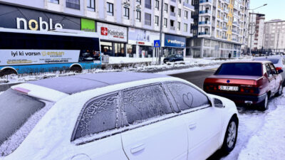 ERZURUM-BHA Doğu Anadolu Bölgesi’nde dondurucu soğuklar yaşamı olumsuz etkiliyor. Gece termometrelerin sıfırın