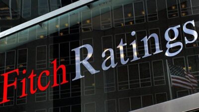 Fitch’den yapılan açıklamada, ABD’nin 2025’te birçok mali politika zorluklarıyla karşı