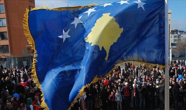 Kosova'dan 'paralel kurumlar kapatıldı' açıklaması Kosova İçişleri Bakanı Xhelal Sveçla, sosyal medya hesabından yaptığı paylaşımda,