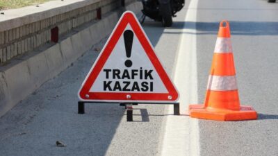 MARDİN–BHA İstasyon Mahallesi’nde sürücülerinin ismi henüz öğrenilemeyen kamyon ve işçileri