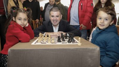 MEZİTLİ BELEDİYESİ’NDEN SATRANÇSEVERLERE MÜJDE, “ŞAH-HANE SATRANÇ EVİ AÇILDI” Mezitli Belediyesi,