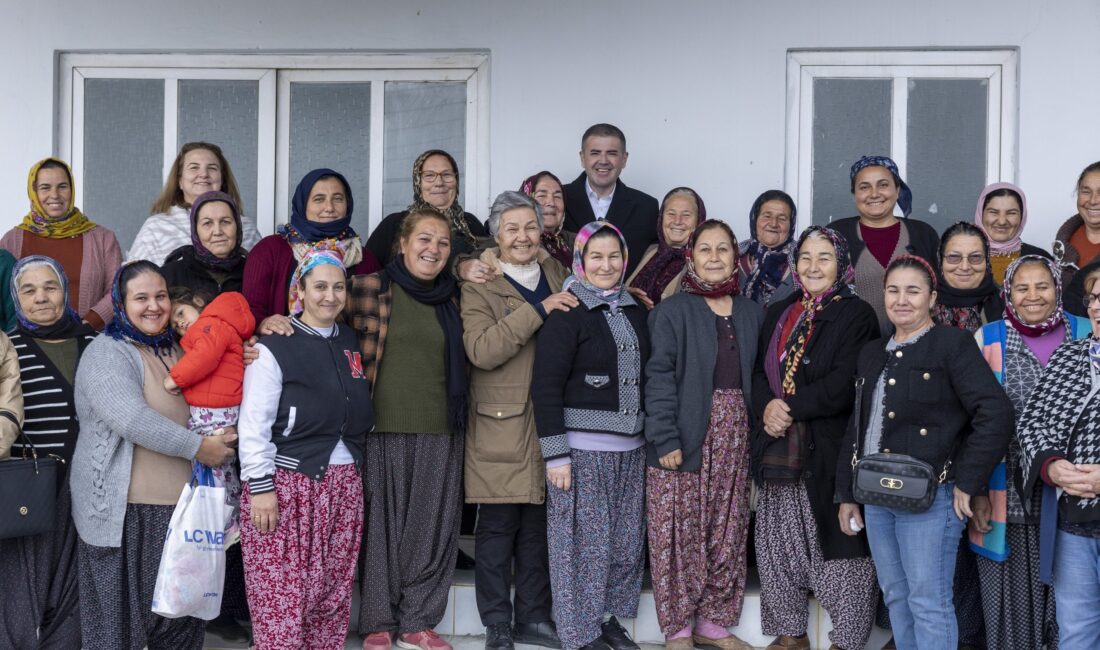 Mezitli Belediye Başkanı Ahmet Serkan Tuncer, eşit hizmet anlayışıyla çalışmalarını