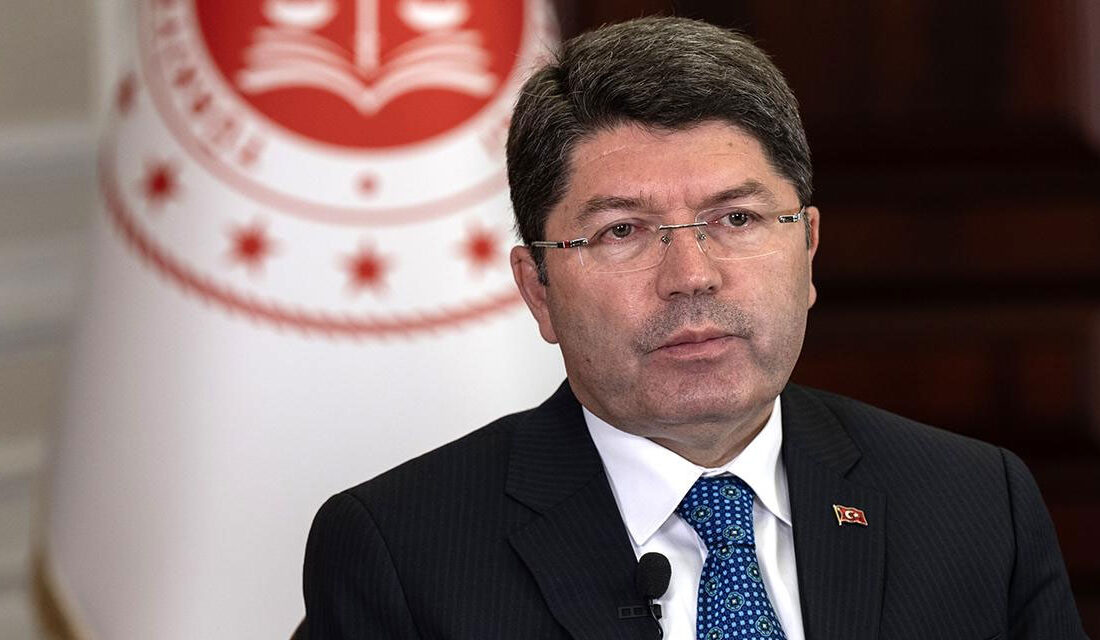 Adalet Bakanı Yılmaz Tunç, İstanbul Büyükşehir Belediyesi'ne (İBB) yönelik devam