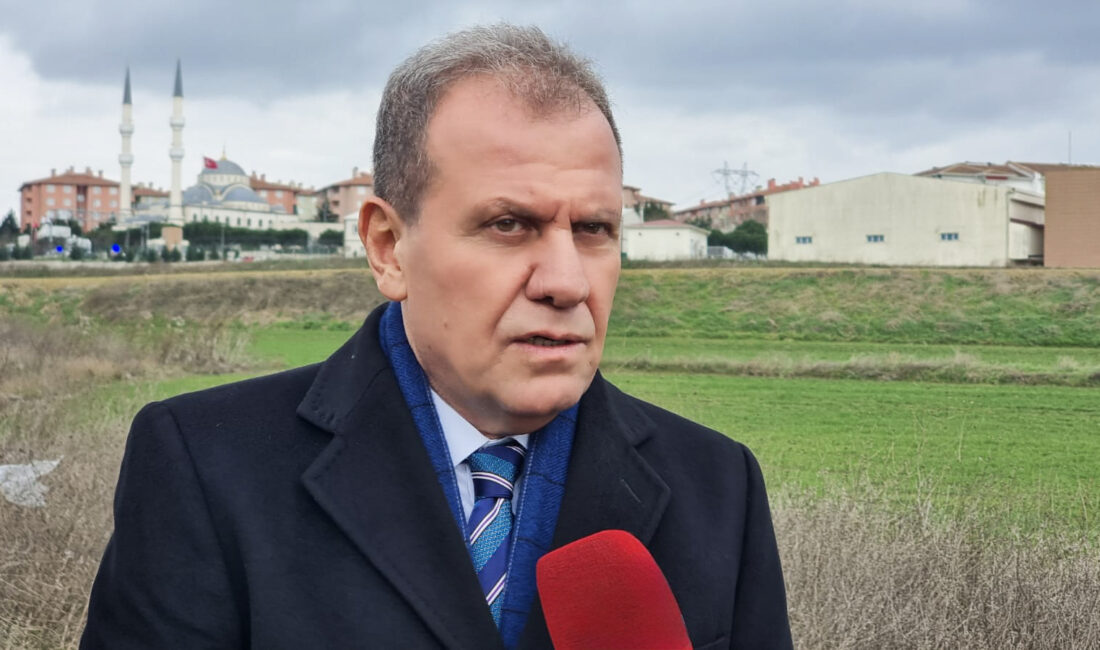 BAŞKAN SEÇER’DEN TUTUKLU AKDENİZ BELEDİYESİ EŞ BAŞKANI HOŞYAR SARIYILDIZ’A ZİYARET Mersin Büyükşehir Belediye Başkanı Vahap Seçer, Kırşehir S Tipi Kapalı