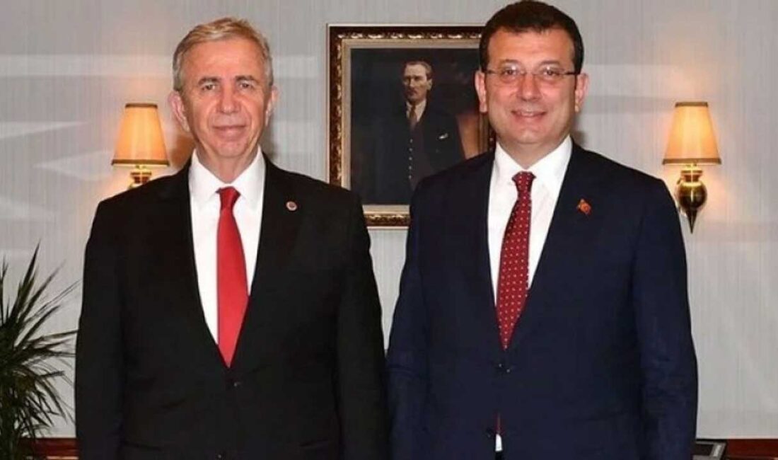 Ekrem İmamoğlu ve Mansur Yavaş’tan Ümit Özdağ’ın annesine ziyaret İstanbul Büyükşehir Belediye (İBB) Başkanı Ekrem İmamoğlu ve Ankara Büyükşehir