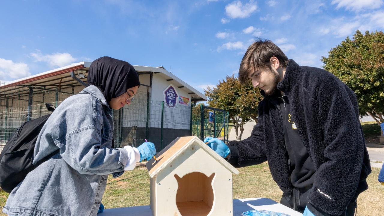 Yenişehir Belediyesi ve Ahbap Derneğinden “Atıktan Mamaya” projesi
