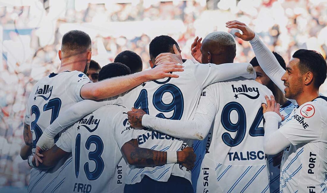 Fenerbahçe’den Türkiye Kupası’nda farklı galibiyet! Çeyrek finale lider çıktı Ziraat Türkiye Kupası B Grubu üçüncü haftasında Fenerbahçe, deplasmanda Gaziantep