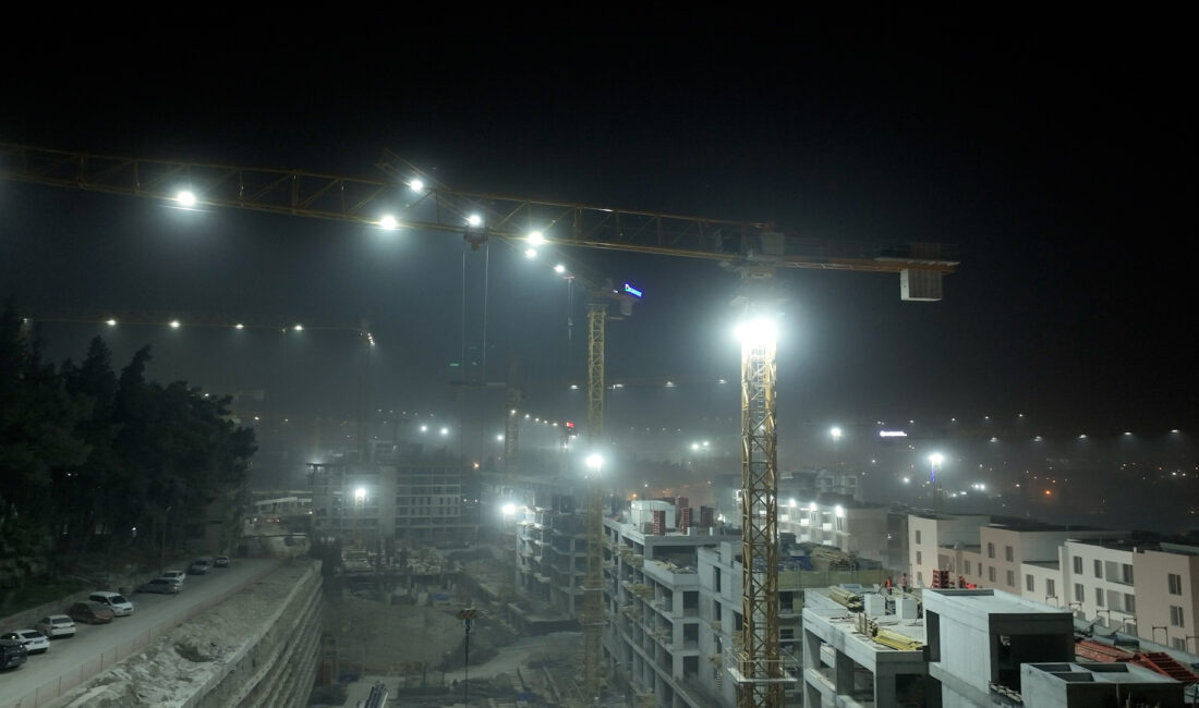 Deprem Bölgesinde ışıklar hiç sönmüyor – Birlik Haber Ajansı Kahramanmaraş depremlerinin ardından yıkıma uğrayan 11 ilde asrın inşa seferberliği