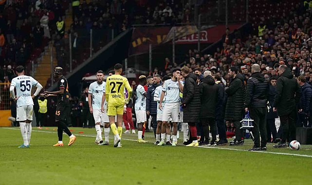 Galatasaray – Adana Demirspor maçı tatil edildi – Birlik Haber Ajansı Galatasaray Trendyol Süper Lig Şamil Ekinci Sezonu 23. hafta maçında