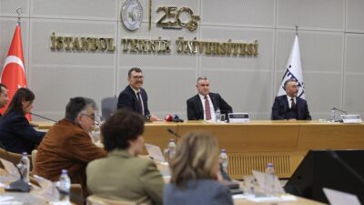 İstanbul-BHA Gençlik ve Spor Bakanı Dr. Osman Aşkın Bak, Kamu