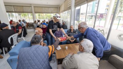 Emekli yurttaşların sosyal hayata katılımını artırmak amacıyla kültürel ve sanatsal