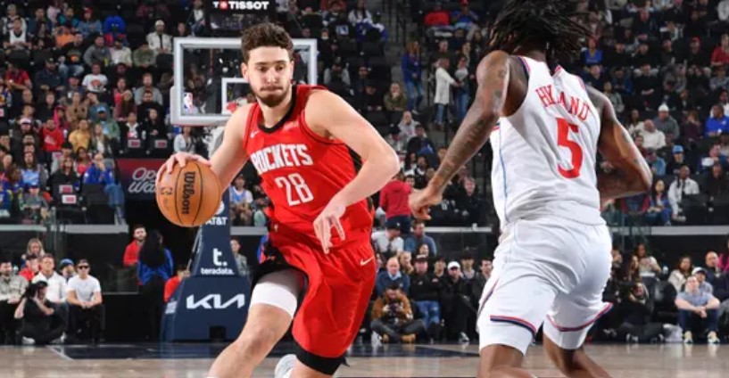 NBA'de 6 maç yapıldı. Kings'i konuk eden Rockets'ta yaklaşık 37