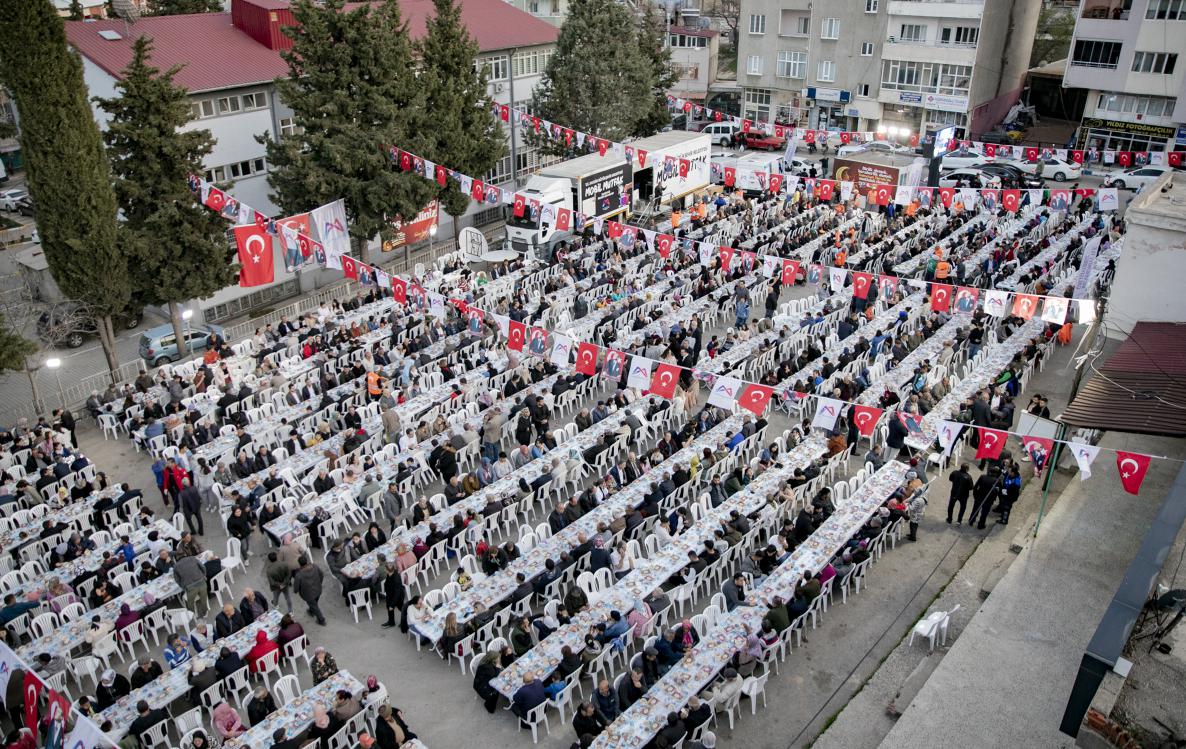 Ramazan Ayı’nın bereketi ve coşkusunu 13 ilçeye de götüren Mersin