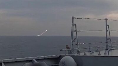 Rusya Savunma Bakanlığı tarafından yapılan açıklamada, Pasifik Filosu’na ait “Ufa”