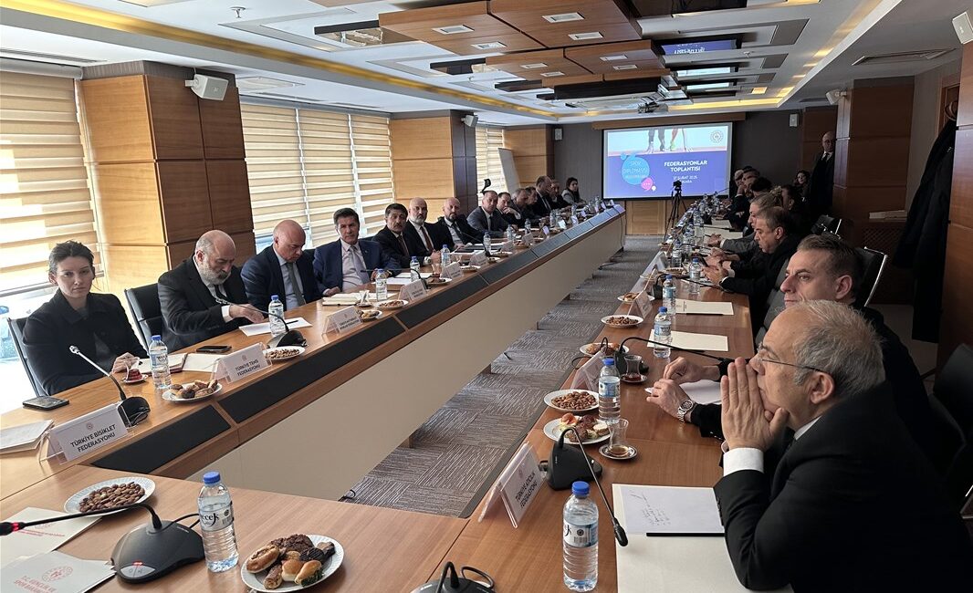 ‘Spor Diplomasisi Buluşmaları’ sürüyor Gençlik ve Spor Bakanlığı Uluslararası Organizasyonlar ve Dış İlişkiler Genel