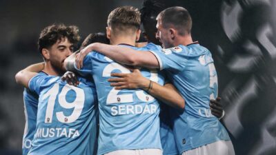 Trabzonspor, teknik direktör Fatih Tekke yönetiminde çıktığı ilk maçta Başakşehir’i