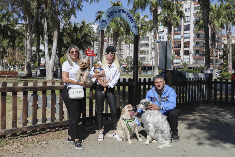 Mersin Büyükşehir Belediyesi Veteriner İşleri Dairesi Başkanlığı’na bağlı Sahipsiz Hayvanlar