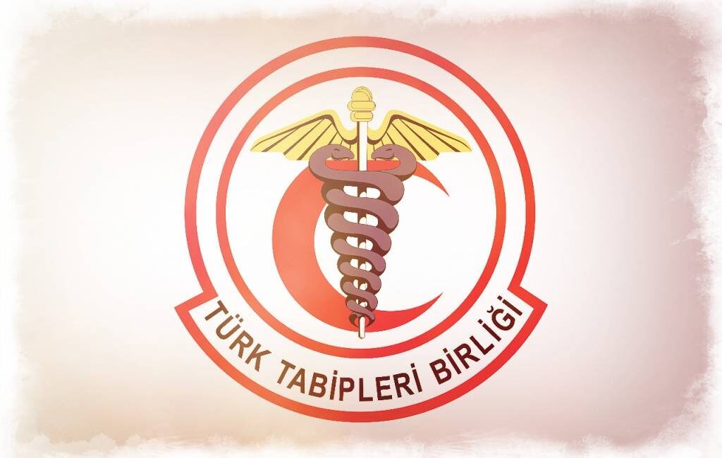 ‘Hekimlere yeşil pasaport verilecek mi’ tartışması sürerken, Türk Tabipler Birliği