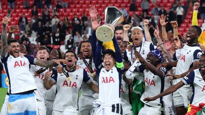 UEFA Avrupa Ligi finalinde Tottenham, İngiliz rakibi Manchester United’ı 1-0