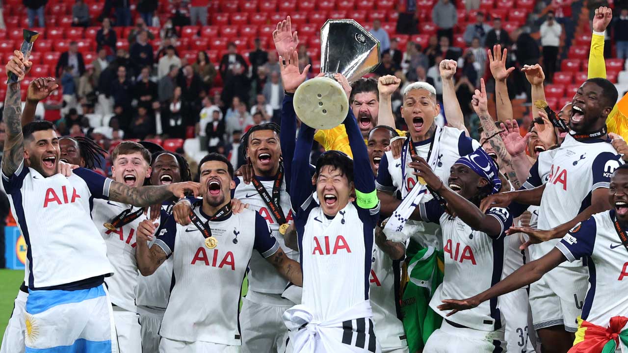 UEFA Avrupa Ligi finalinde Tottenham, İngiliz rakibi Manchester United’ı 1-0