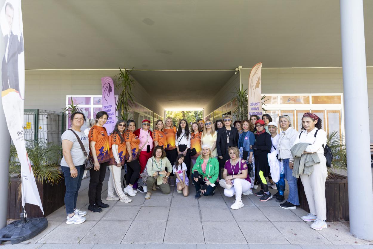 Mersin Büyükşehir Belediyesi, Kadın ve Aile Hizmetleri Dairesi Başkanlığı bünyesinde