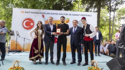 Mersin Büyükşehir Belediye Başkanı Vahap Seçer, Mut Belediyesi tarafından düzenlenen