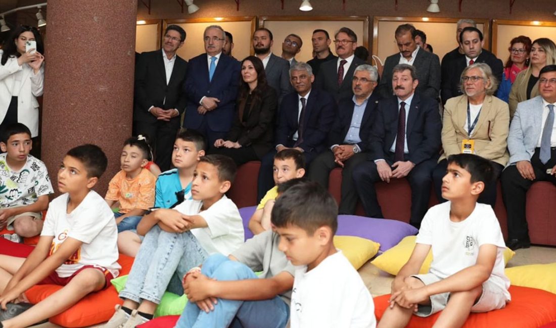 Samsun'da yaratıcı atölyelerle festival  coşkusu sürüyor. 21. TÜRSAK Çocuk