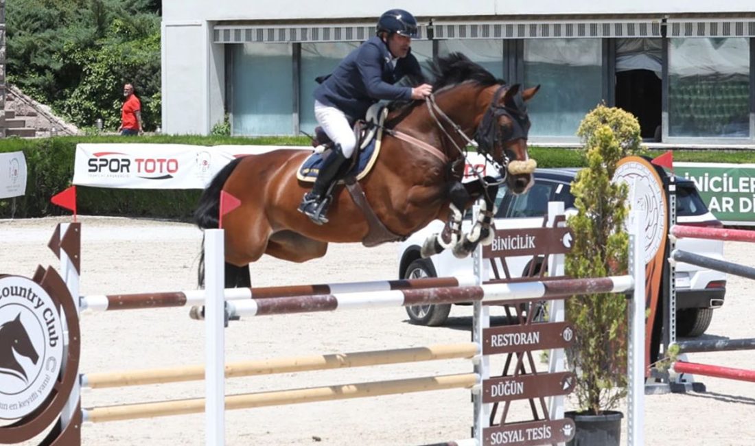Ankara'da düzenlenen engel atlama yarışmalarından TBMM Kupası'nda, dereceye girenler belli