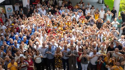 BAŞKAN TUNCER, BELEDİYE PERSONELİ İLE BAYRAMLAŞTI BAŞKAN TUNCER; “BİZ BİR